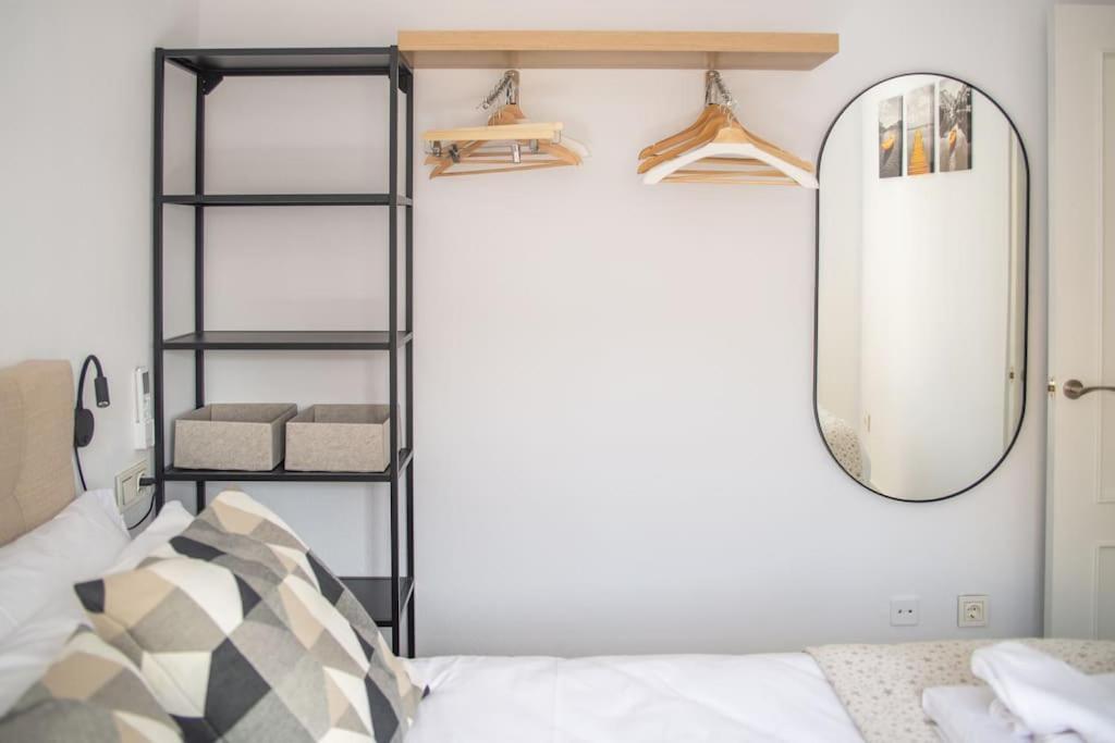Central And Beautiful Apartment - Free Parking 말라가 외부 사진