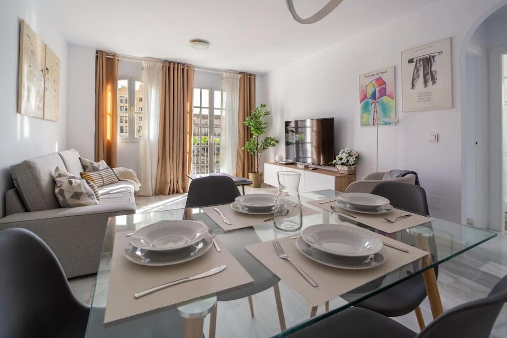 Central And Beautiful Apartment - Free Parking 말라가 외부 사진